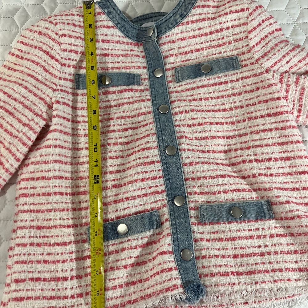 Ecru Denim Trim Tweed Jacket Size Medium Pink White Snap Front - Picture 9 of 10